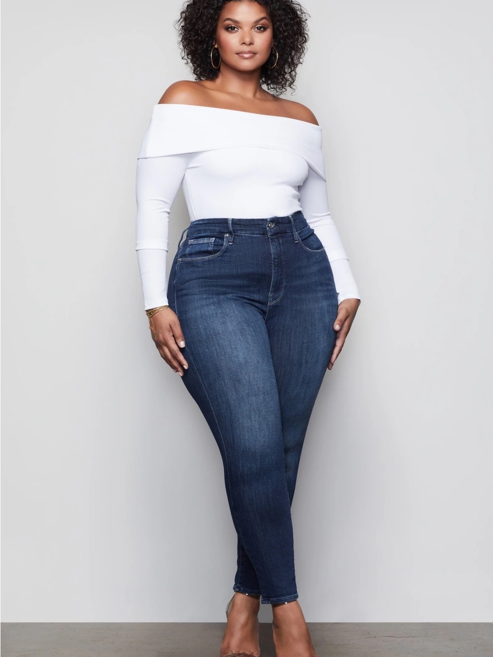 Good American Good Legs Crop Dark Blue High-Rise Skinny Jeans Style: GLC899T